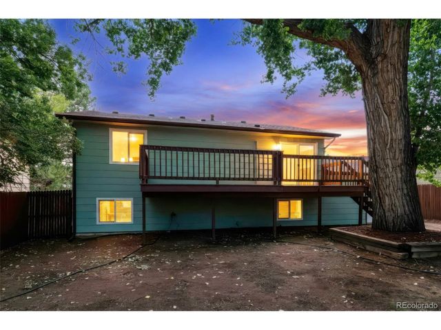 2512 Woodvalley Ct, Fort Collins, CO 80521