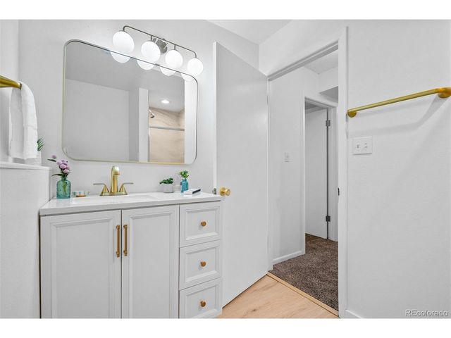 2512 Woodvalley Ct, Fort Collins, CO 80521