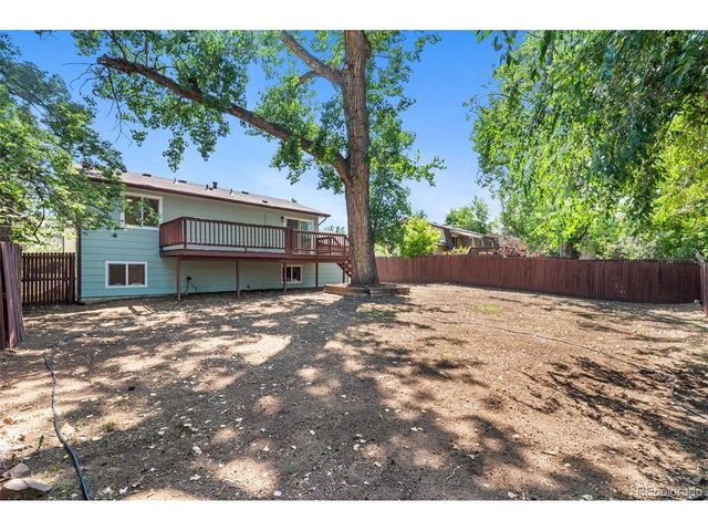 2512 Woodvalley Ct, Fort Collins, CO 80521