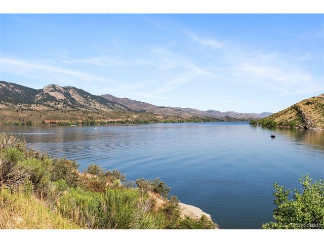 2512 Woodvalley Ct, Fort Collins, CO 80521