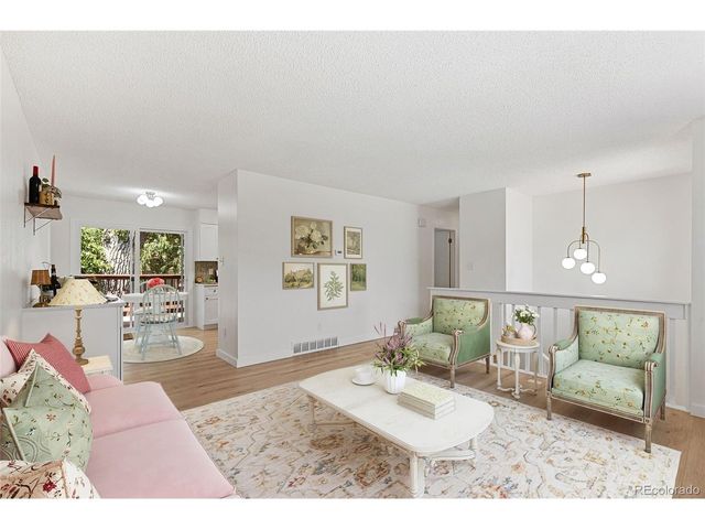 2512 Woodvalley Ct, Fort Collins, CO 80521