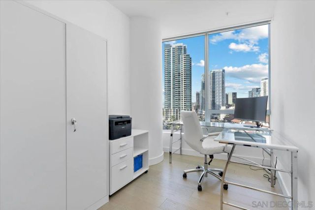 888 W E Street 1001, San Diego, CA 92101