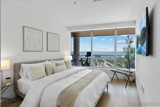 888 W E Street 1001, San Diego, CA 92101