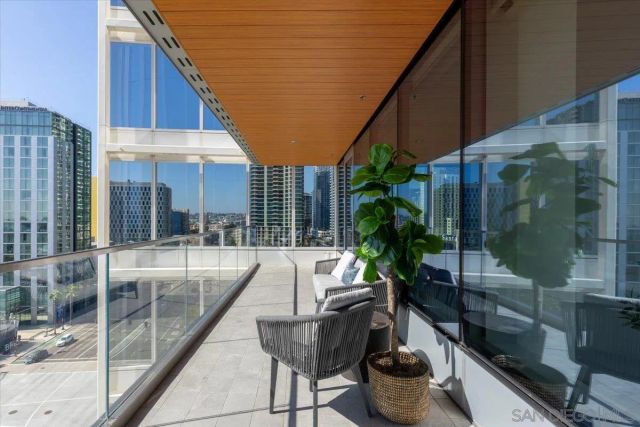 888 W E Street 1001, San Diego, CA 92101