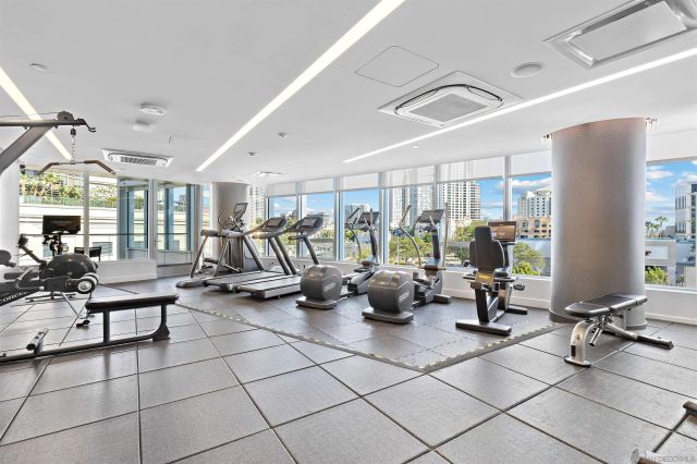 888 W E Street 1001, San Diego, CA 92101