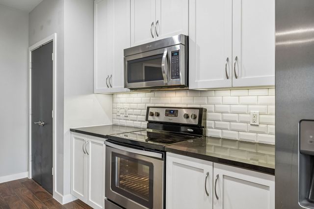 5609 Smu Boulevard 312, Dallas, TX 75206