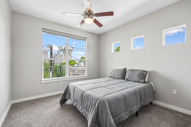 5609 Smu Boulevard 312, Dallas, TX 75206