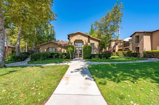 14688 Via Fiesta 2, San Diego, CA 92127
