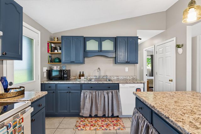 3040 E 42nd Street, Minneapolis, MN 55406
