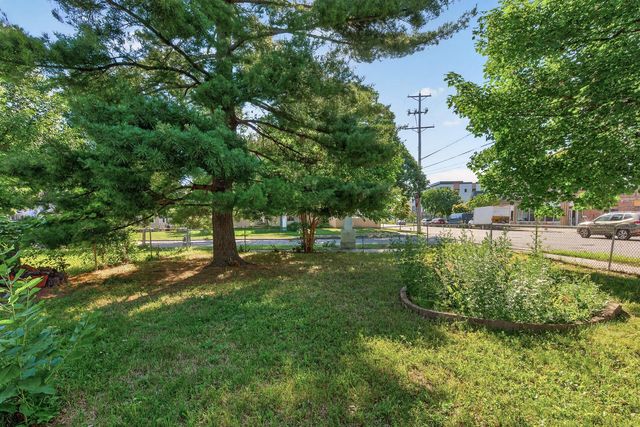 3040 E 42nd Street, Minneapolis, MN 55406