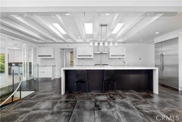 2637 N Mountain Avenue, Claremont, CA 91711