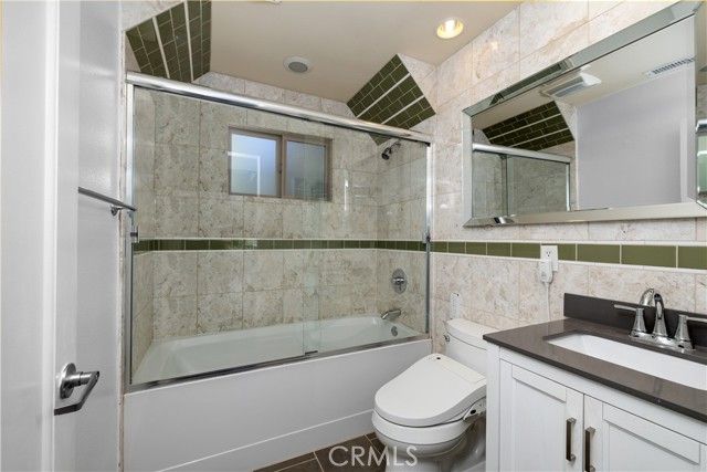 2637 N Mountain Avenue, Claremont, CA 91711