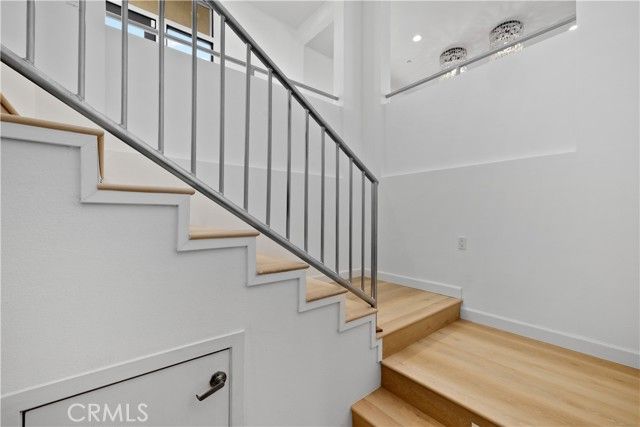 2637 N Mountain Avenue, Claremont, CA 91711