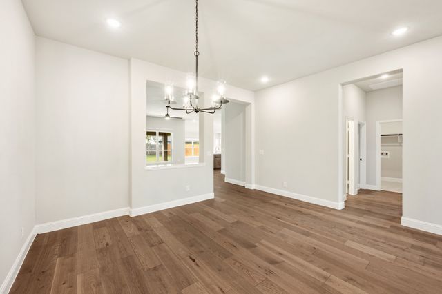 211 Memory Lane, Waxahachie, TX 75165