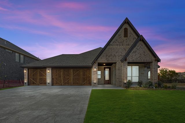 211 Memory Lane, Waxahachie, TX 75165