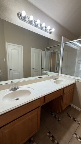 929 Mesa Vista Drive, Crowley, TX 76036