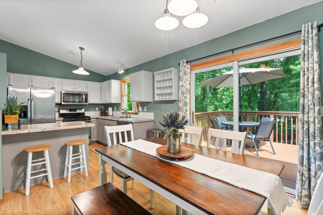 735 Marigold Drive, Cambridge, MN 55008