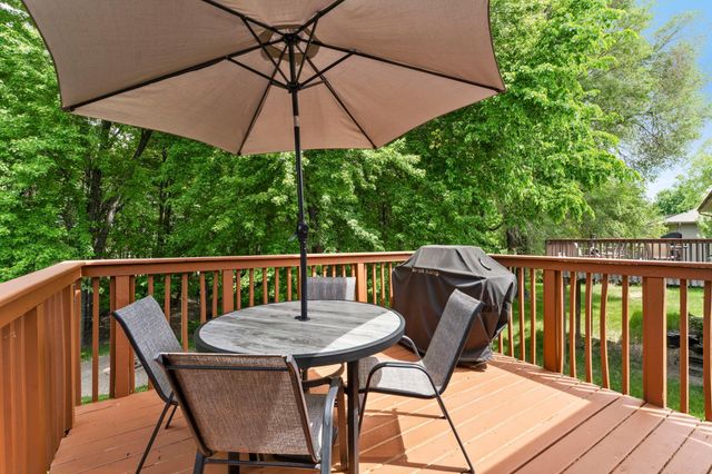 735 Marigold Drive, Cambridge, MN 55008