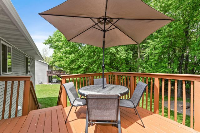 735 Marigold Drive, Cambridge, MN 55008