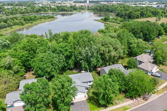 735 Marigold Drive, Cambridge, MN 55008