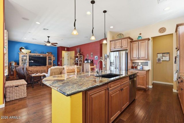 17735 W REDWOOD Lane, Goodyear, AZ 85338