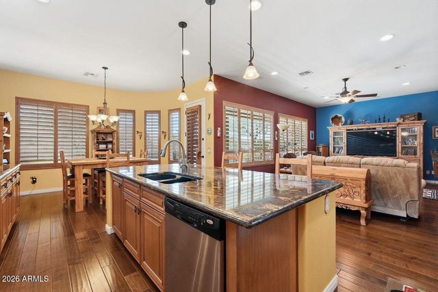 17735 W REDWOOD Lane, Goodyear, AZ 85338