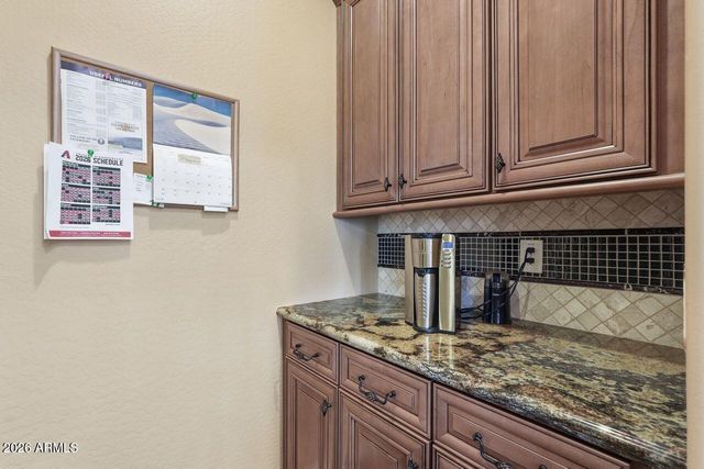 17735 W REDWOOD Lane, Goodyear, AZ 85338