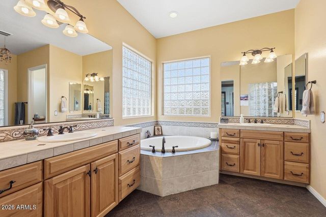 17735 W REDWOOD Lane, Goodyear, AZ 85338