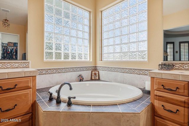 17735 W REDWOOD Lane, Goodyear, AZ 85338
