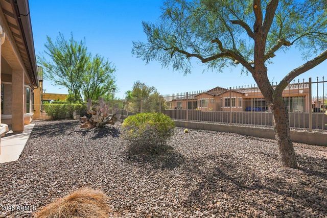 17735 W REDWOOD Lane, Goodyear, AZ 85338
