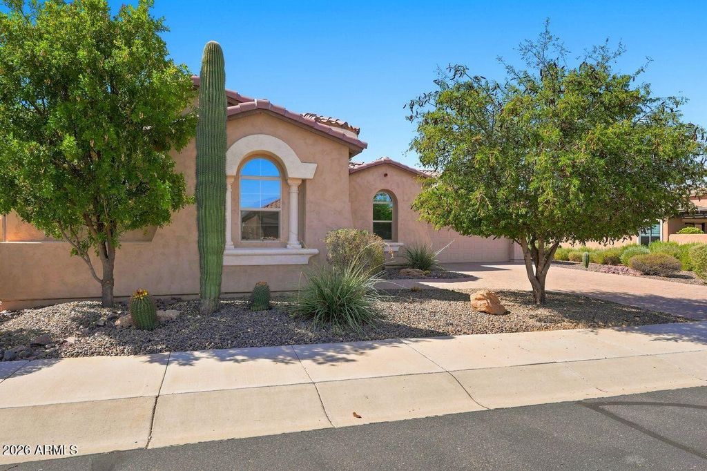 17735 W REDWOOD Lane, Goodyear, AZ 85338 — photo 3