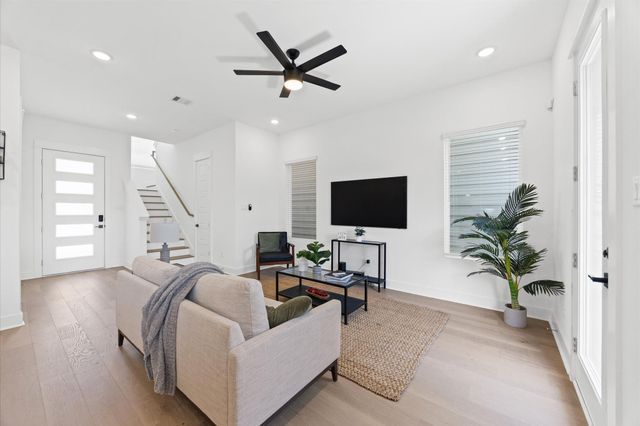 5814 Highland Sky Lane, Houston, TX 77091