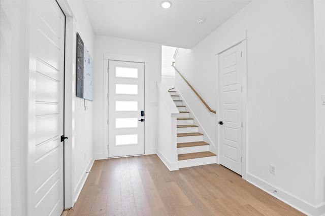 5814 Highland Sky Lane, Houston, TX 77091
