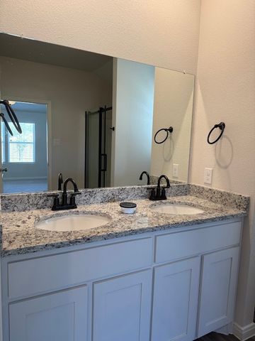 529 Jameson Street, Springtown, TX 76082