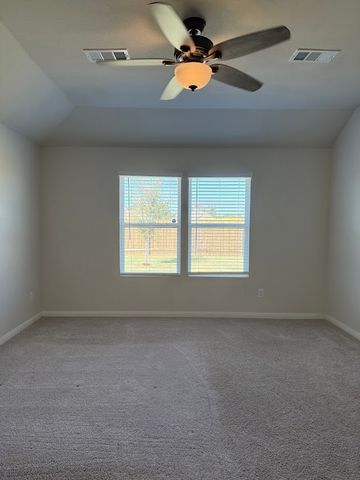 529 Jameson Street, Springtown, TX 76082