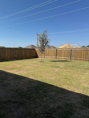 529 Jameson Street, Springtown, TX 76082