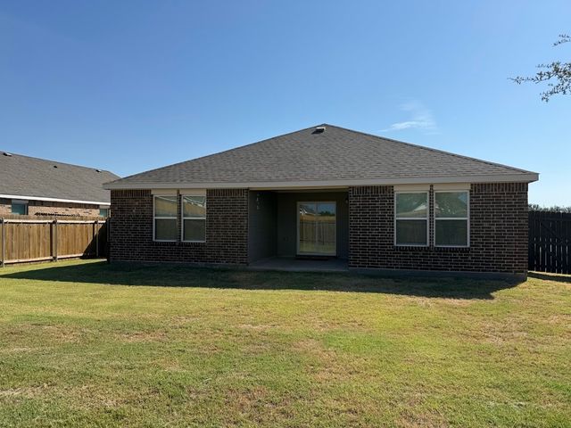 529 Jameson Street, Springtown, TX 76082