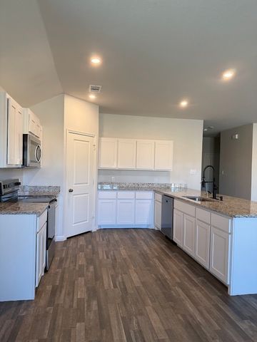 529 Jameson Street, Springtown, TX 76082