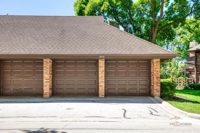 3875 S Mission Hills Road, Northbrook, IL 60062