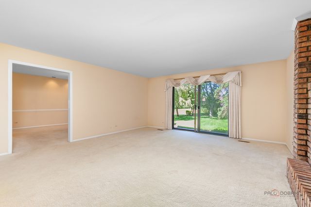 3875 S Mission Hills Road, Northbrook, IL 60062