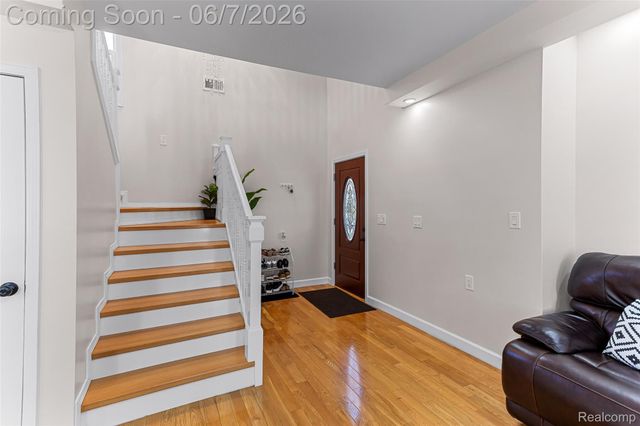 4686 Pacific Street N, Detroit, MI 48204