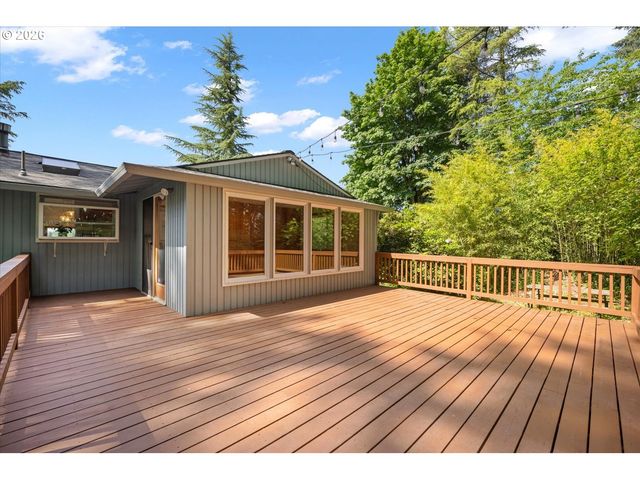 15931 Se HEIDI Ln, Damascus, OR 97089