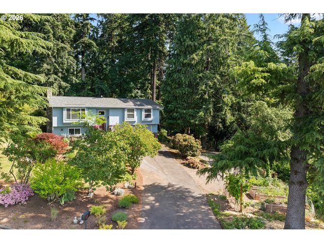 15931 Se HEIDI Ln, Damascus, OR 97089
