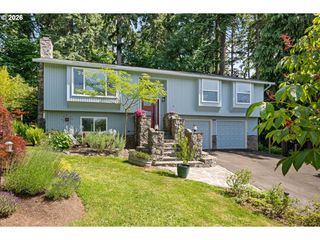 15931 Se HEIDI Ln, Damascus, OR 97089