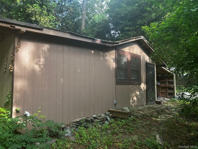 77 S Coleman Road, Centereach, NY 11720