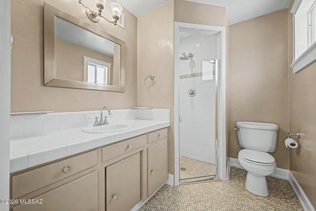 3973 E Desmond Lane, Tucson, AZ 85712
