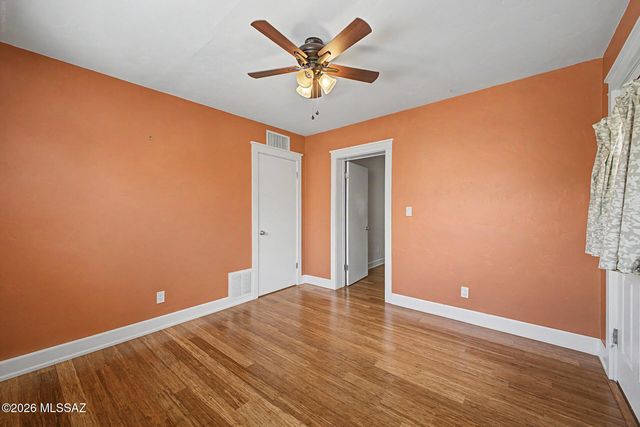 3973 E Desmond Lane, Tucson, AZ 85712