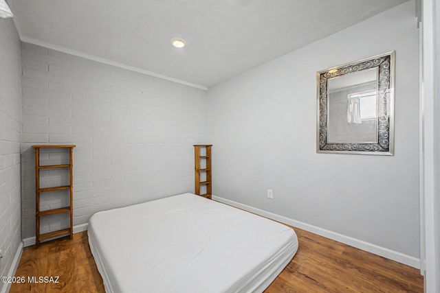 3973 E Desmond Lane, Tucson, AZ 85712