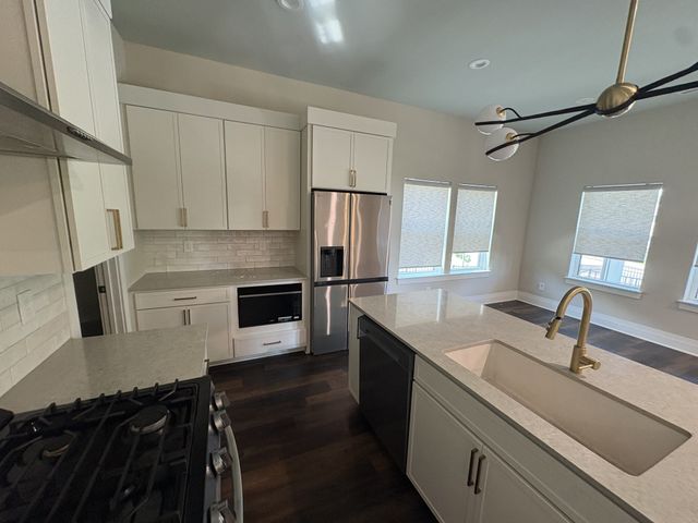 1201 Valerie Ln, Nashville, TN 37211