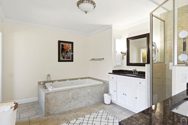 3315 SW 15th ST, Topeka, KS 66604